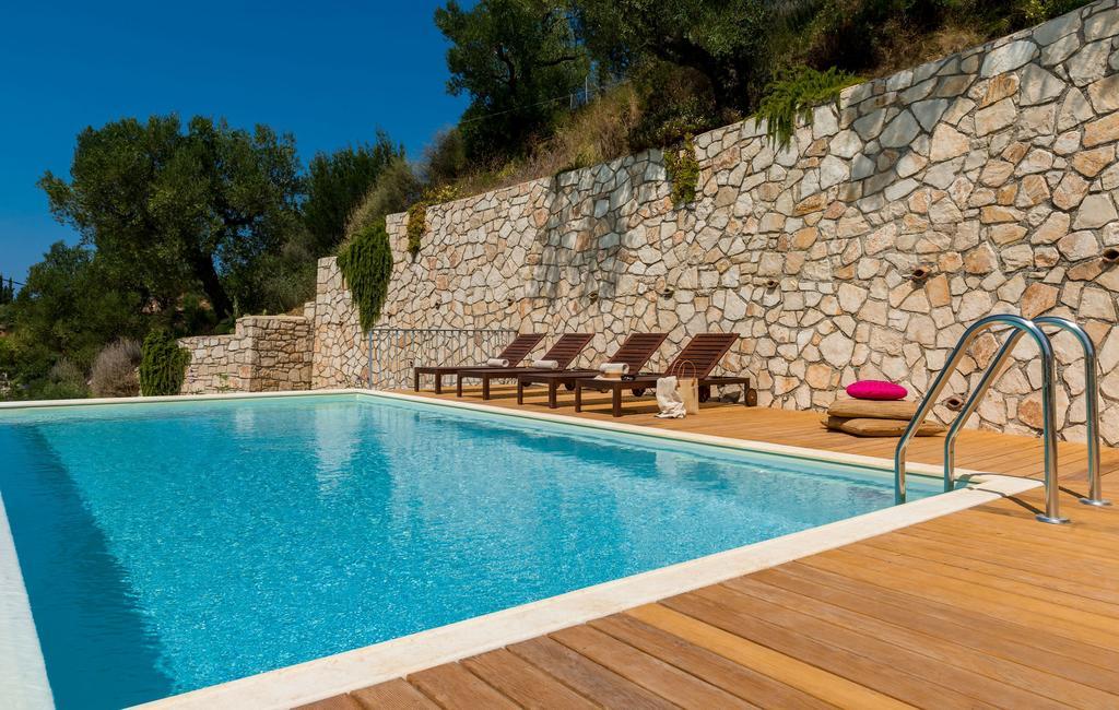 Villa Oliva, In A Serene Location & Private Pool, By Zantewize Akrotiri  外观 照片