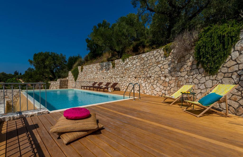 Villa Oliva, In A Serene Location & Private Pool, By Zantewize Akrotiri  外观 照片