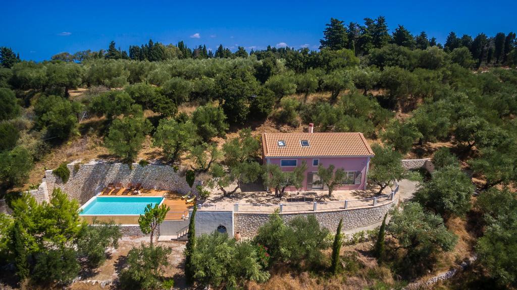 Villa Oliva, In A Serene Location & Private Pool, By Zantewize Akrotiri  外观 照片